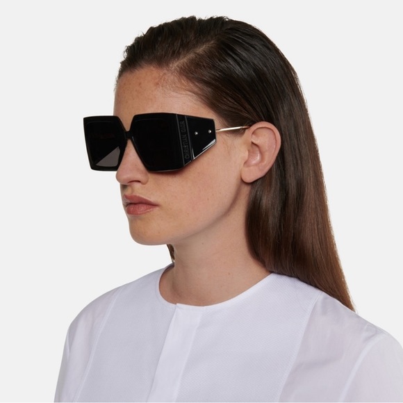 Dior sunglasses new ✅ - Picture 2 of 12